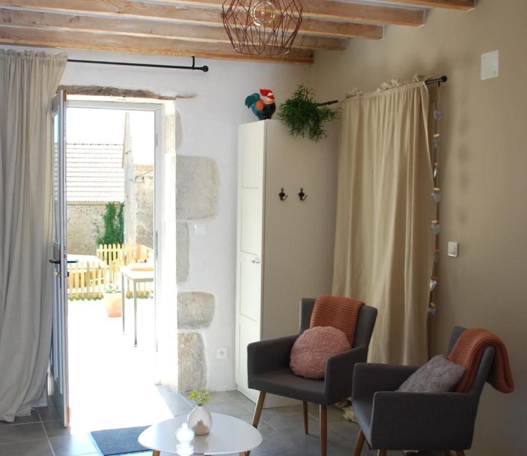 Chambres D'Hotes Maison Balady Bellenaves Экстерьер фото